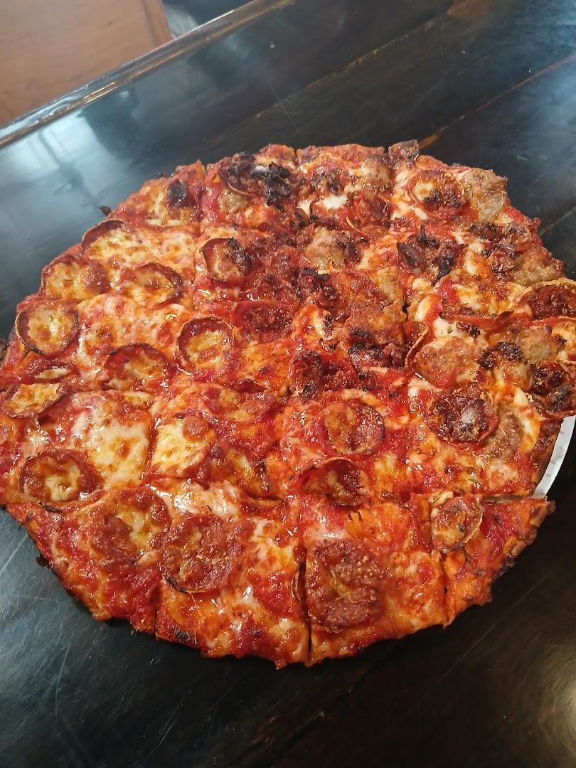 Gant's Pizza & Pub